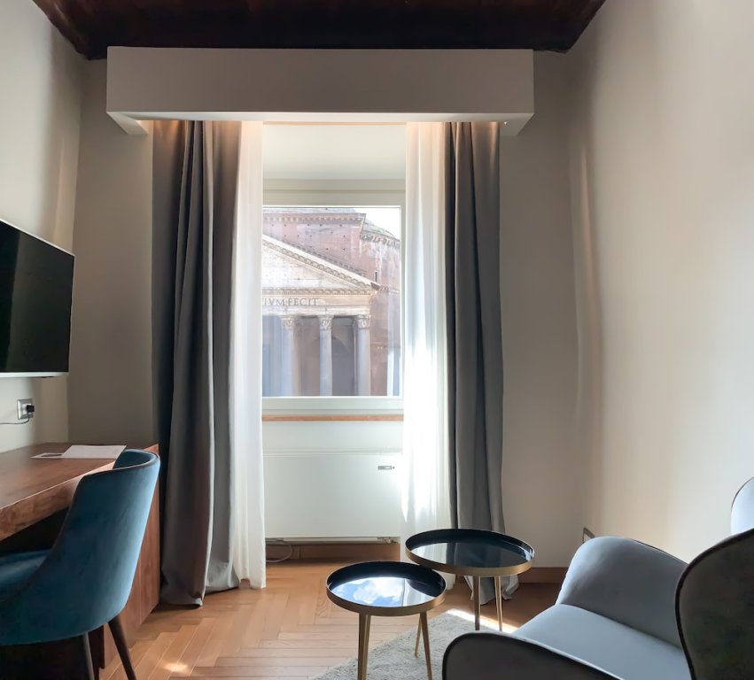 Фото Antico Albergo del Sole al Pantheon