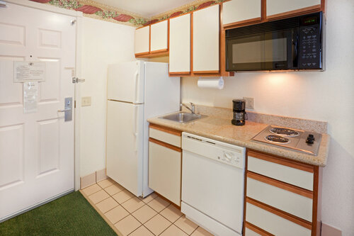 Гостиница Candlewood Suites Tyler, an Ihg Hotel