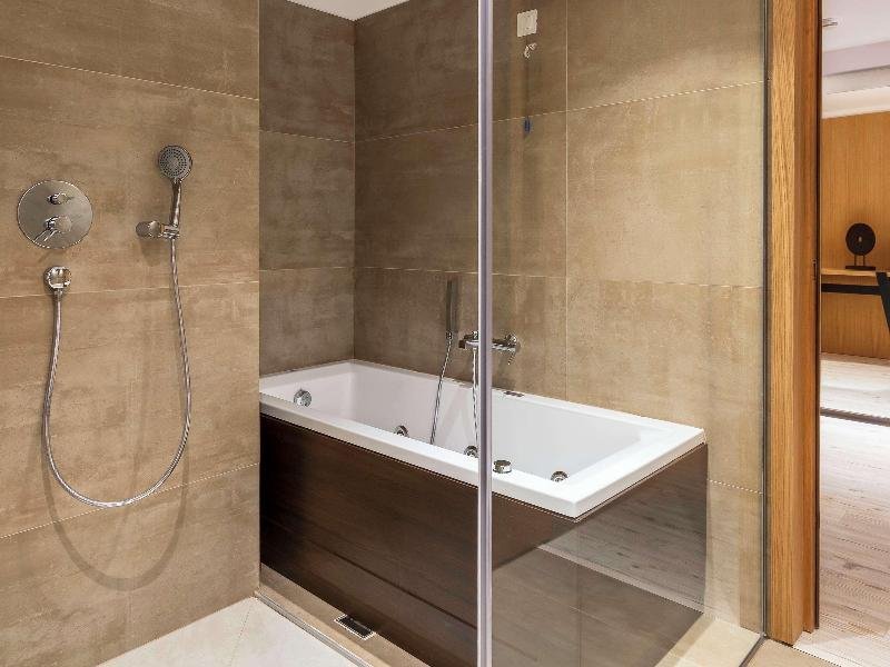 Фото Ibis Styles Heraklion Central Hotel