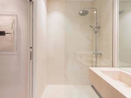 Фото Charming Museo del Prado Luxury