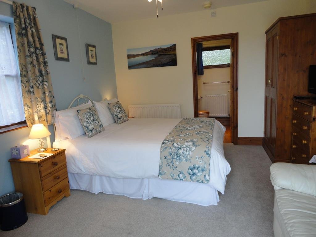 Фото Old Mill Farmhouse