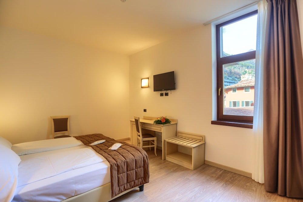 Фото Hotel Europa Sky Pool & Panorama