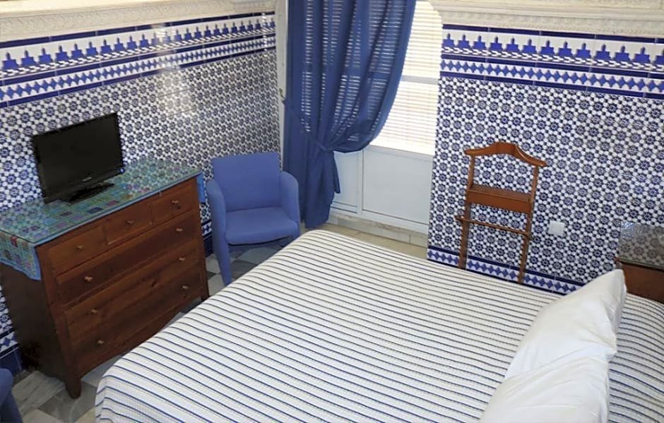 Фото Nuevo Hotel