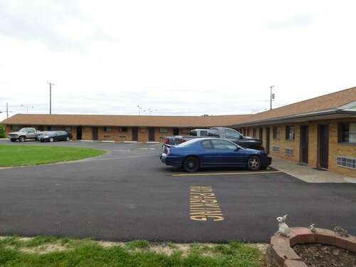 Гостиница Westgate Manor Motel в Янгстауне