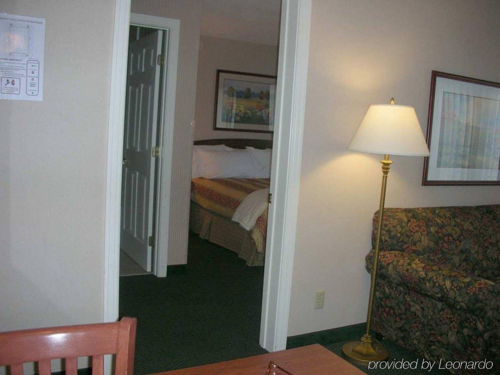 Фото Homewood Suites Kansas City Airport