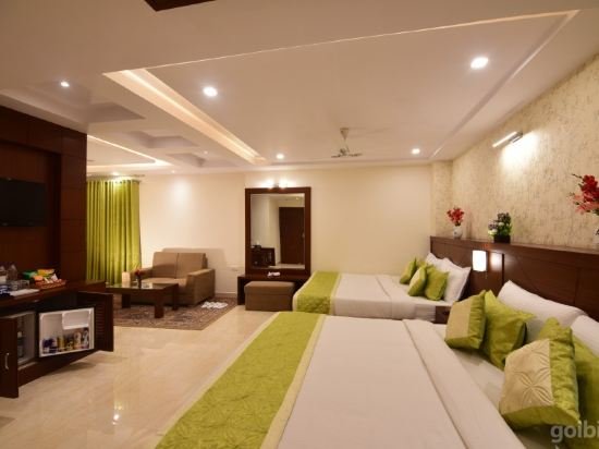 Фото Hotel Varanasi Inn