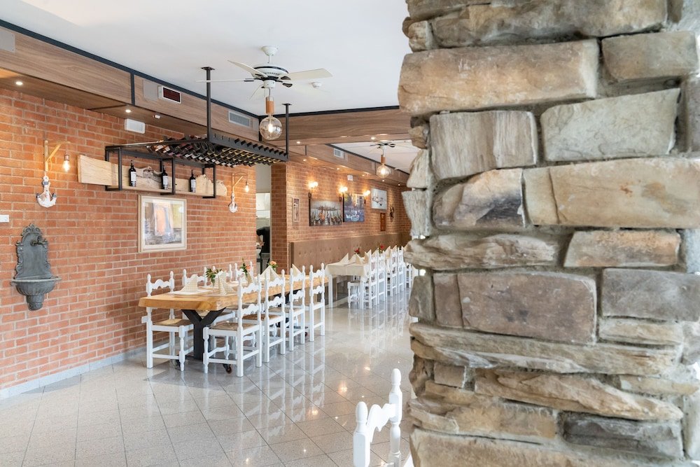 Фото Hotel Esperia