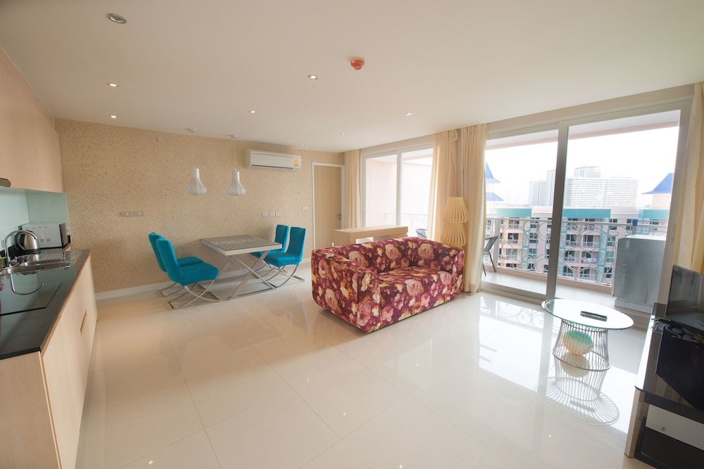 Фото Grande Caribbean Hotel Resort Pattaya