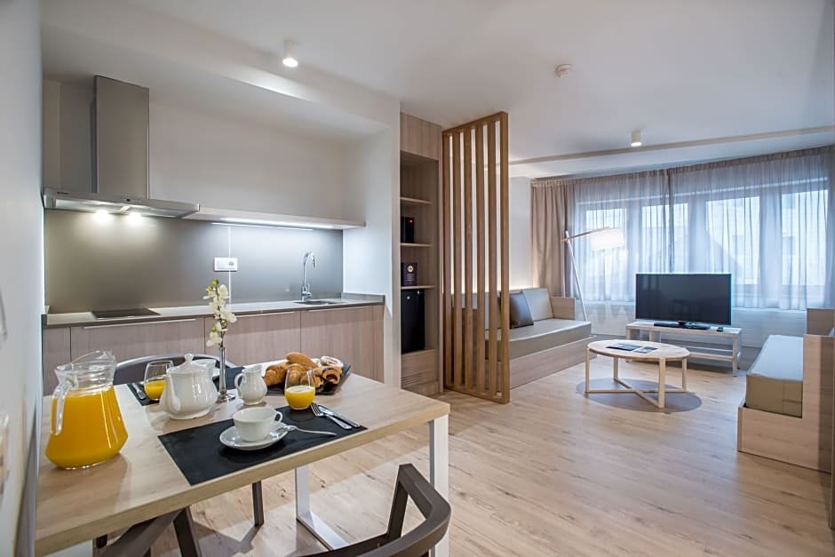 Фото Hotel & Aparthotel Cosmos