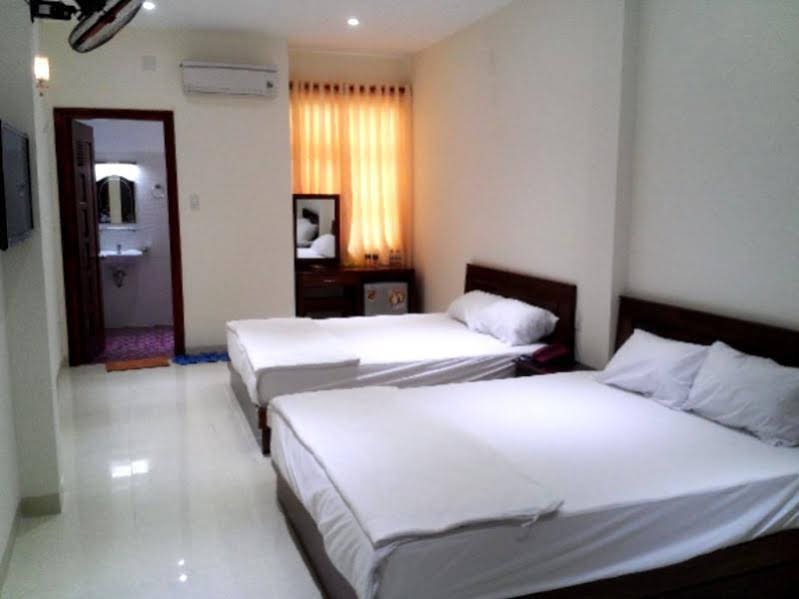 Фото Long Chau Hotel