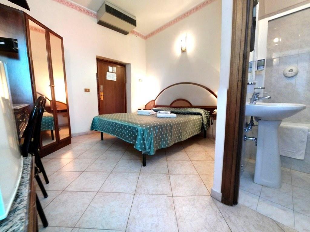 Фото Hotel Cambridge