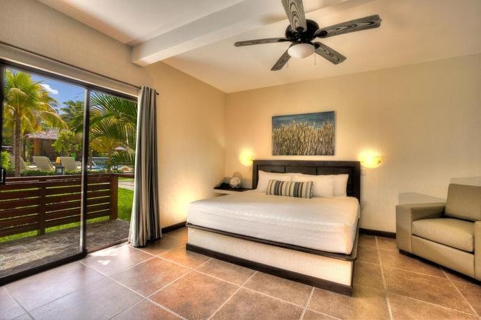 Фото Boca Olas Resort Villas