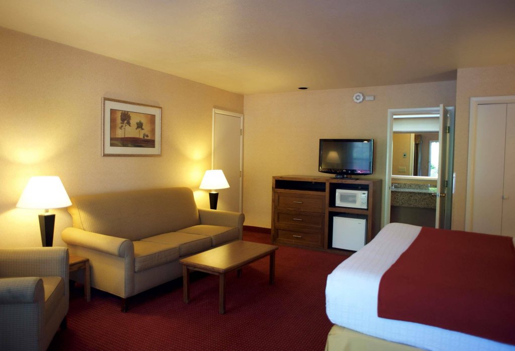 Фото Best Western Grants Pass Inn