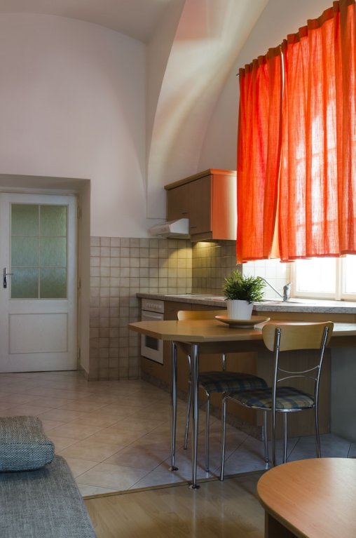 Фото Happy Prague Apartments