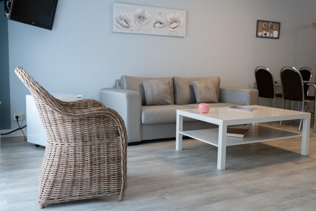 Фото First Euroflat Hotel