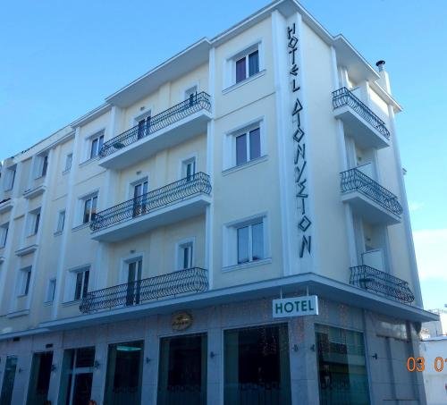 Фото отеля 1