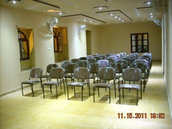 Фото Hotel Pansari Palace