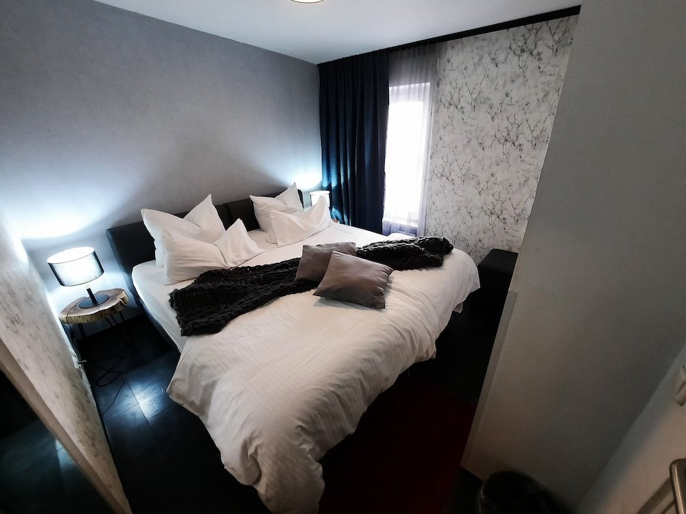 Фото Boutique Hotel Falkenturm