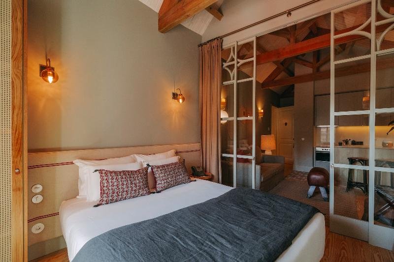 Фото Torel 1884 Suites & Apartments