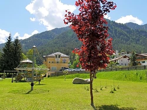 Фото Apartment Hotel Elvis