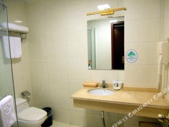 Фото Greentree Inn Suzhou Taicang Baolong Square Express Hotel