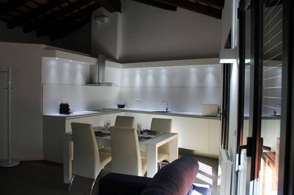 Фото Apartaments Entre Volcans