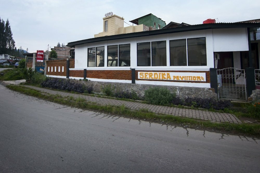 Hotel Oyo 581 Serdika Pavilion, North Sumatra, photo