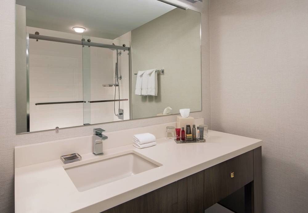 Фото Marriott Cincinnati Airport