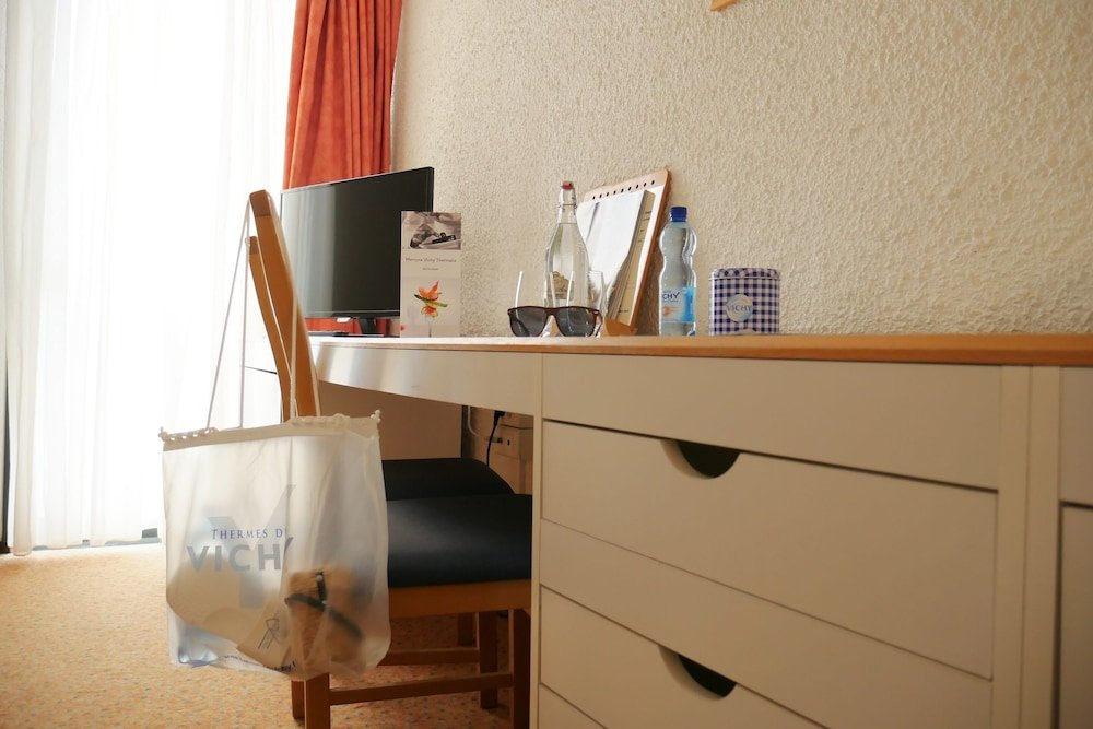 Фото Mercure Vichy Hotel