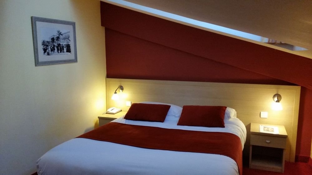 Фото Hotel Les Cigales