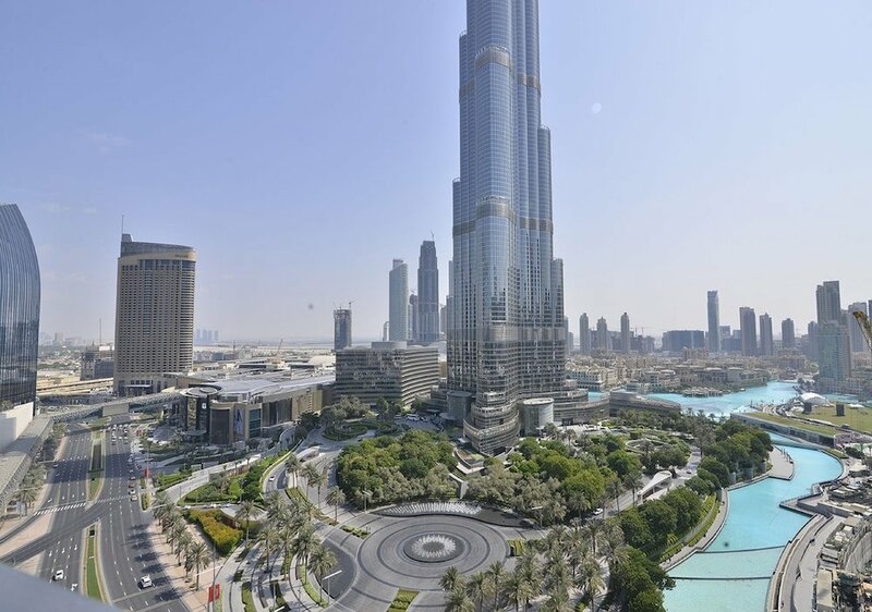 Жильё посуточно Burj Vista Tower Ease by Emaar в Дубае