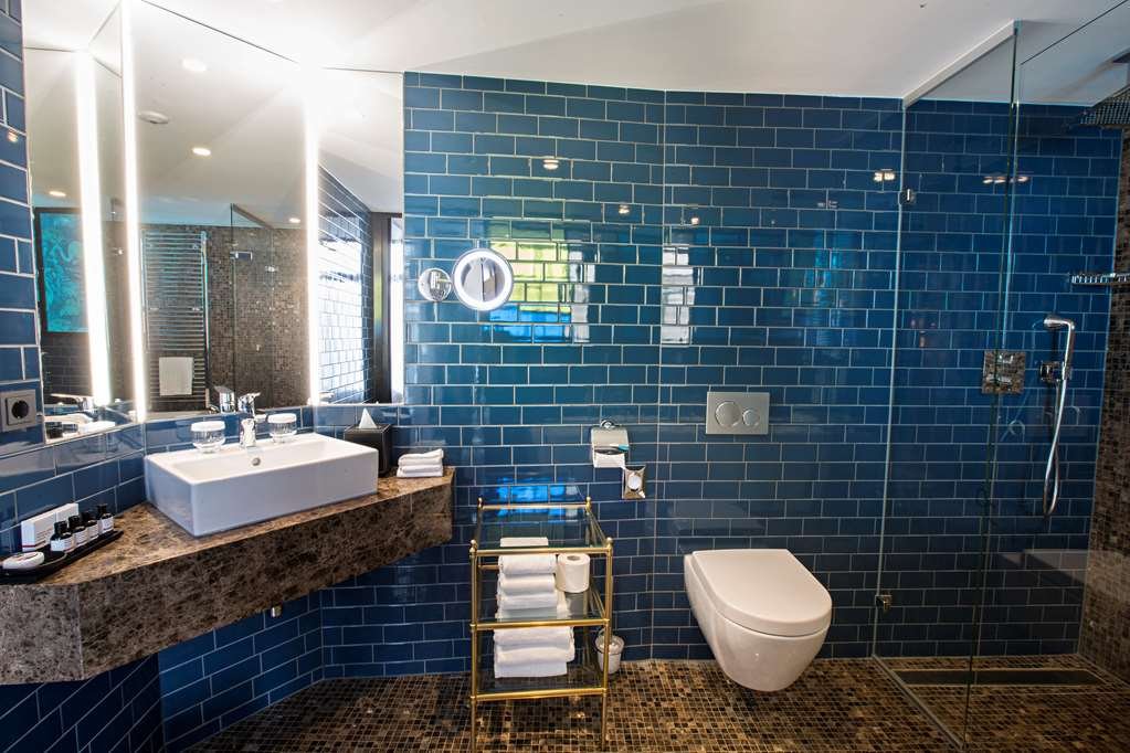 Фото Apollo Hotel Amsterdam, a Tribute Portfolio Hotel