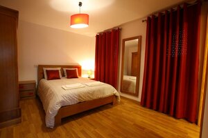 Bungalows da Peneda (Viana do Castelo, Melgaço, Rua do Parque de Jogos), hotel