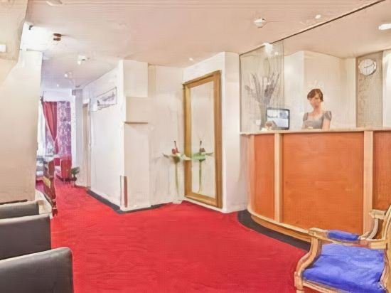 Фото отеля 2