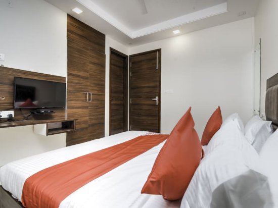 Фото Collection O 28825 Oriental Inn