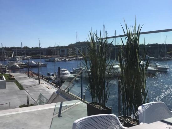 Фото Mandal Hotel