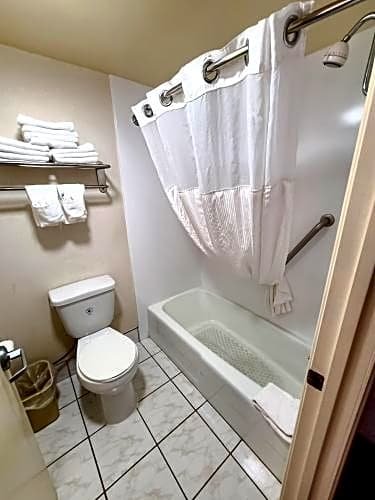 Фото Huntington Beach Inn