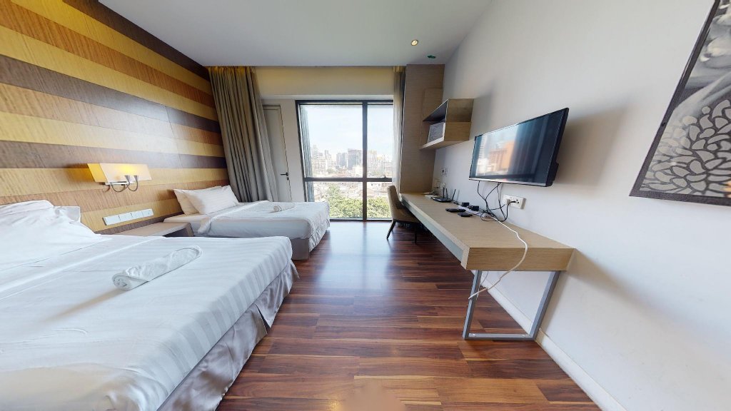 Фото 64395989924