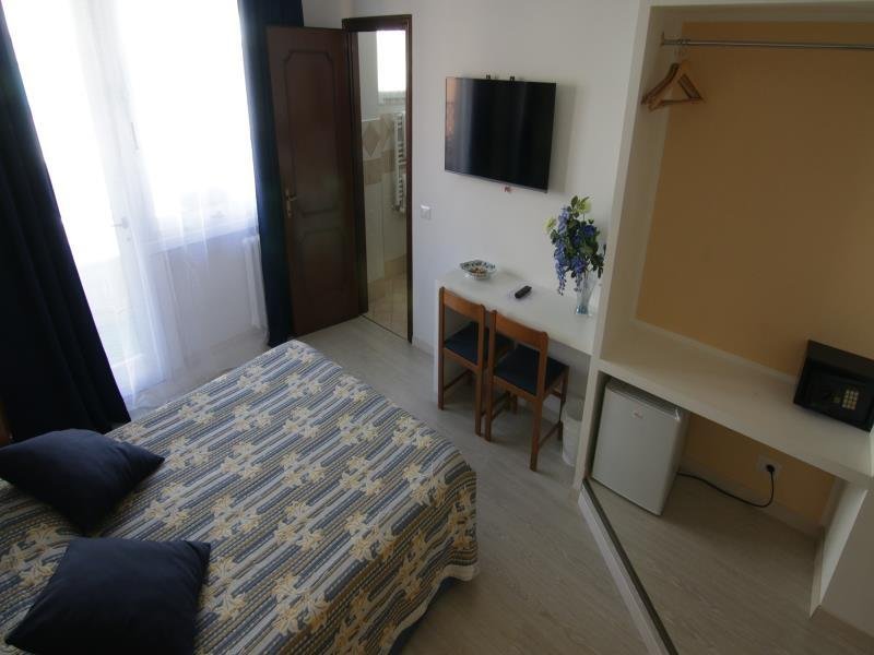 Фото B&b La Perla di Roma