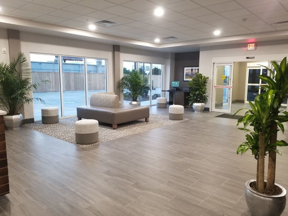 Фото Four Points by Sheraton Oklahoma City Airport