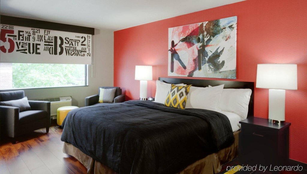 Фото Staypineapple, Hotel Five, Downtown Seattle
