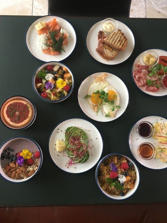 Фото Hotel Alexandra