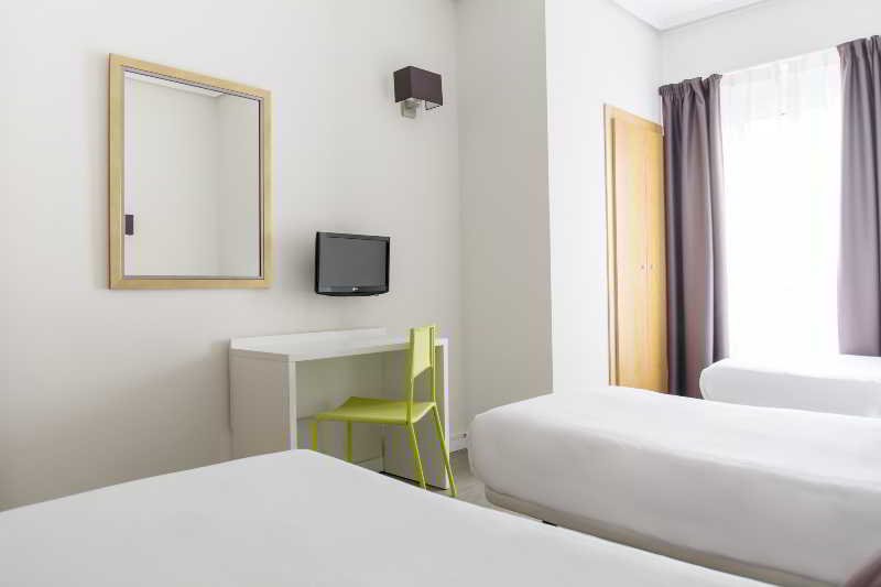 Фото Sweet Hotel Continental