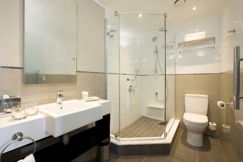 Фото SunSquare Cape Town Gardens