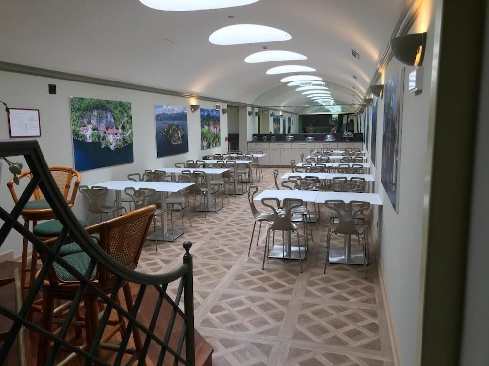 Фото Crystal Hotel Varese