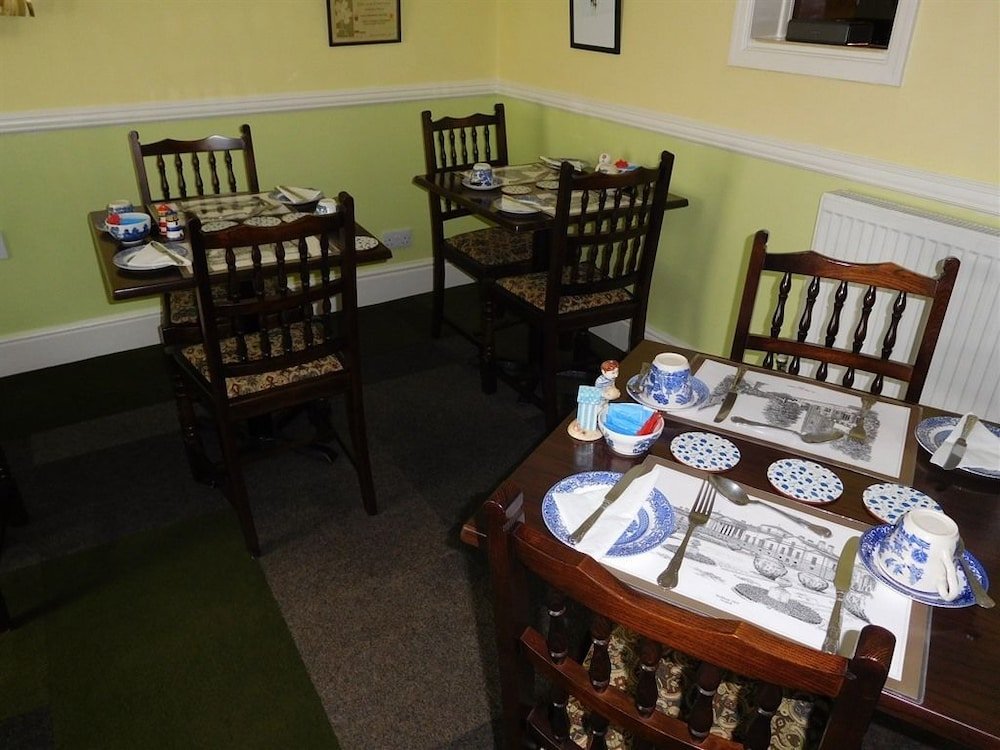 Фото Somerton Guest House