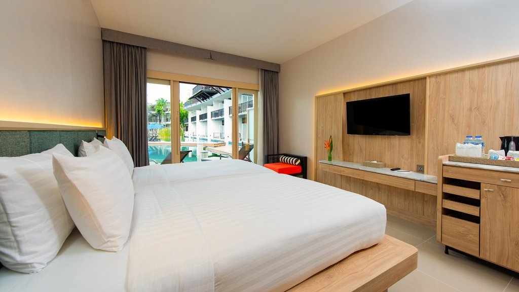 Фото Holiday AO Nang Beach Resort Krabi