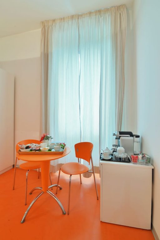 Фото Viale Giulio Cesare Guest House