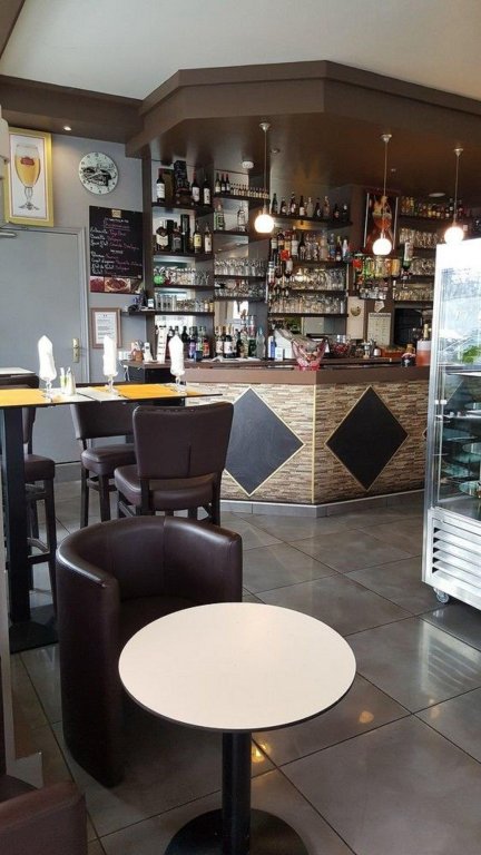 Фото The Originals Boutique, Hôtel Le Marignan, Le Havre Centre Gare