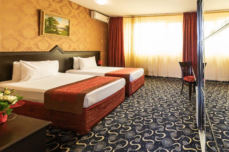 Фото Montecito Hotel